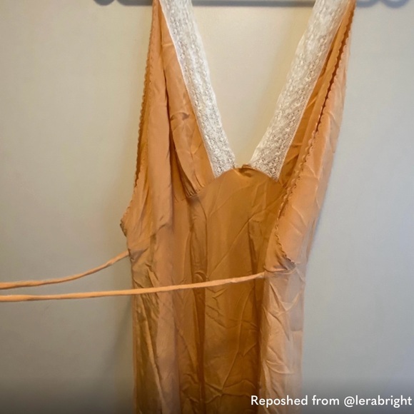 Aritzia Le Fou Wilfred Adelphie Dress - Picture 9 of 9